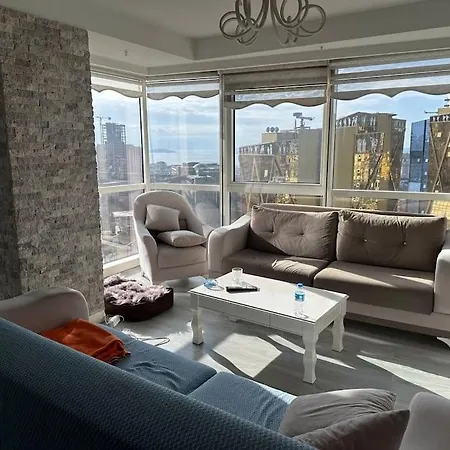 Lejlighed Maltepe Adalar Ve Deniz Manzarali Tum Daire *